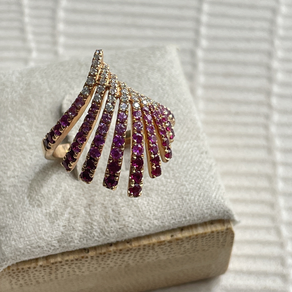 Ruby Fan Ombre Ring – 18K Rose Gold with Diamonds, Rubies & Pink Sapphires