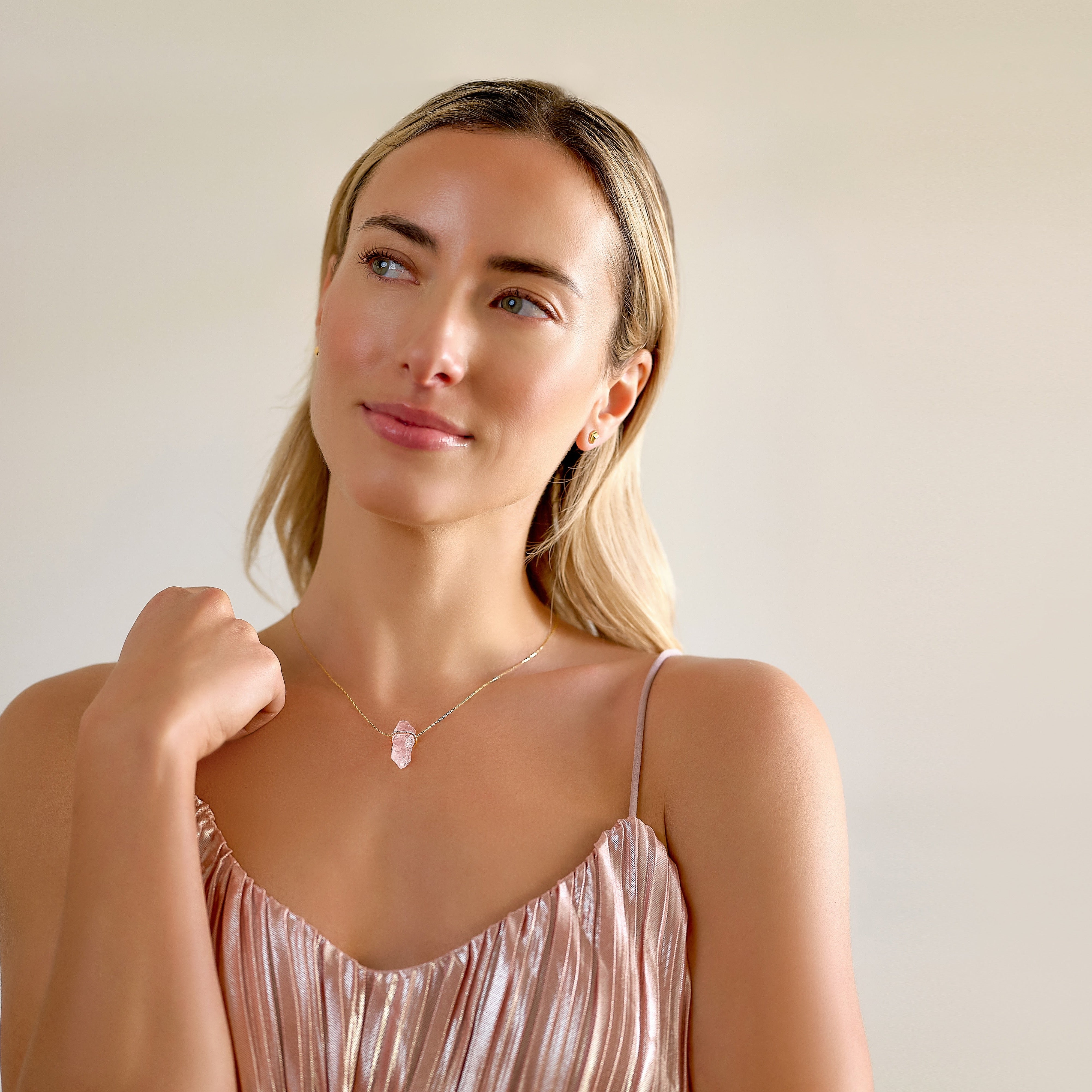 Astrid 18K solid rose gold diamond necklace with rose quartz