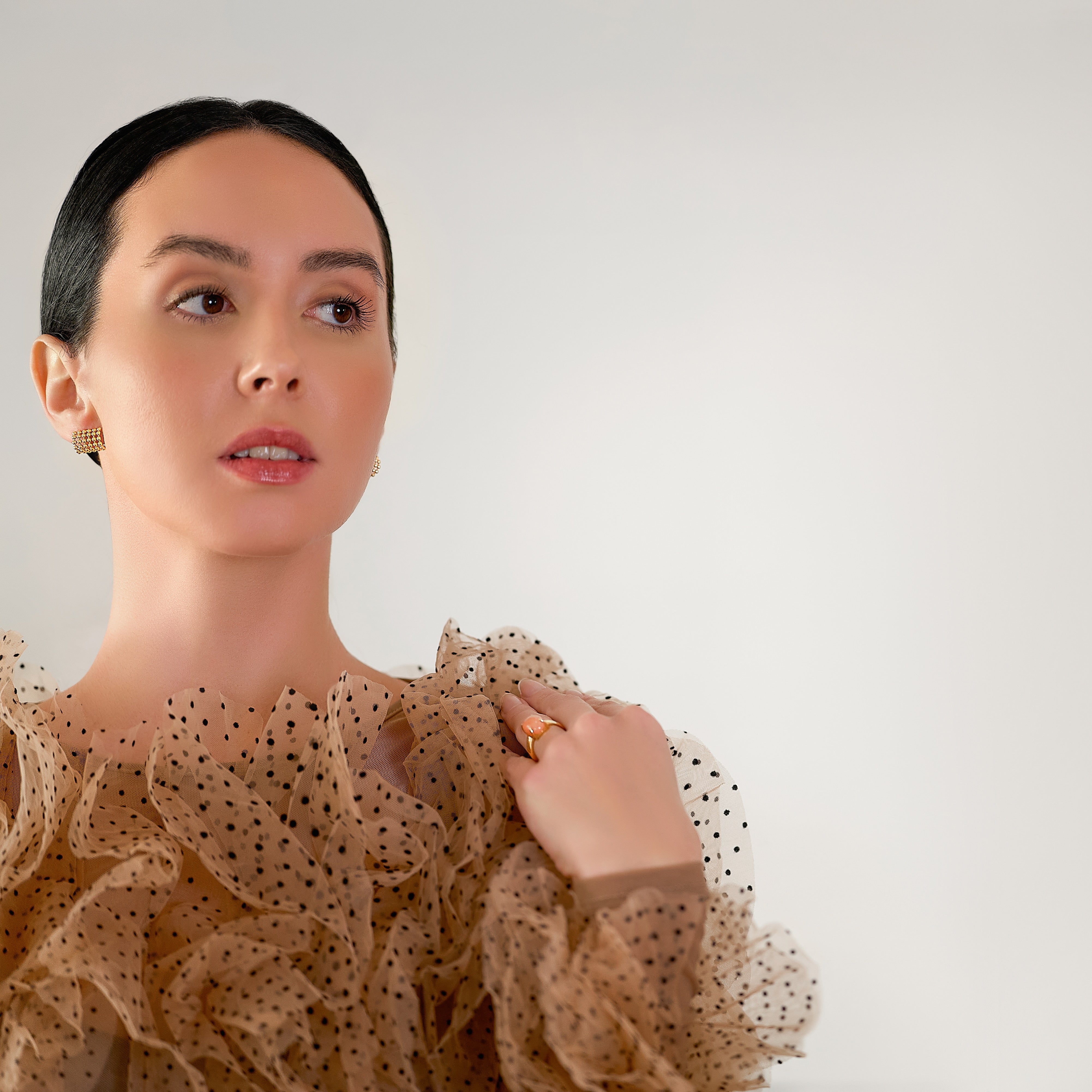 Array 18K solid yellow gold geometric earrings