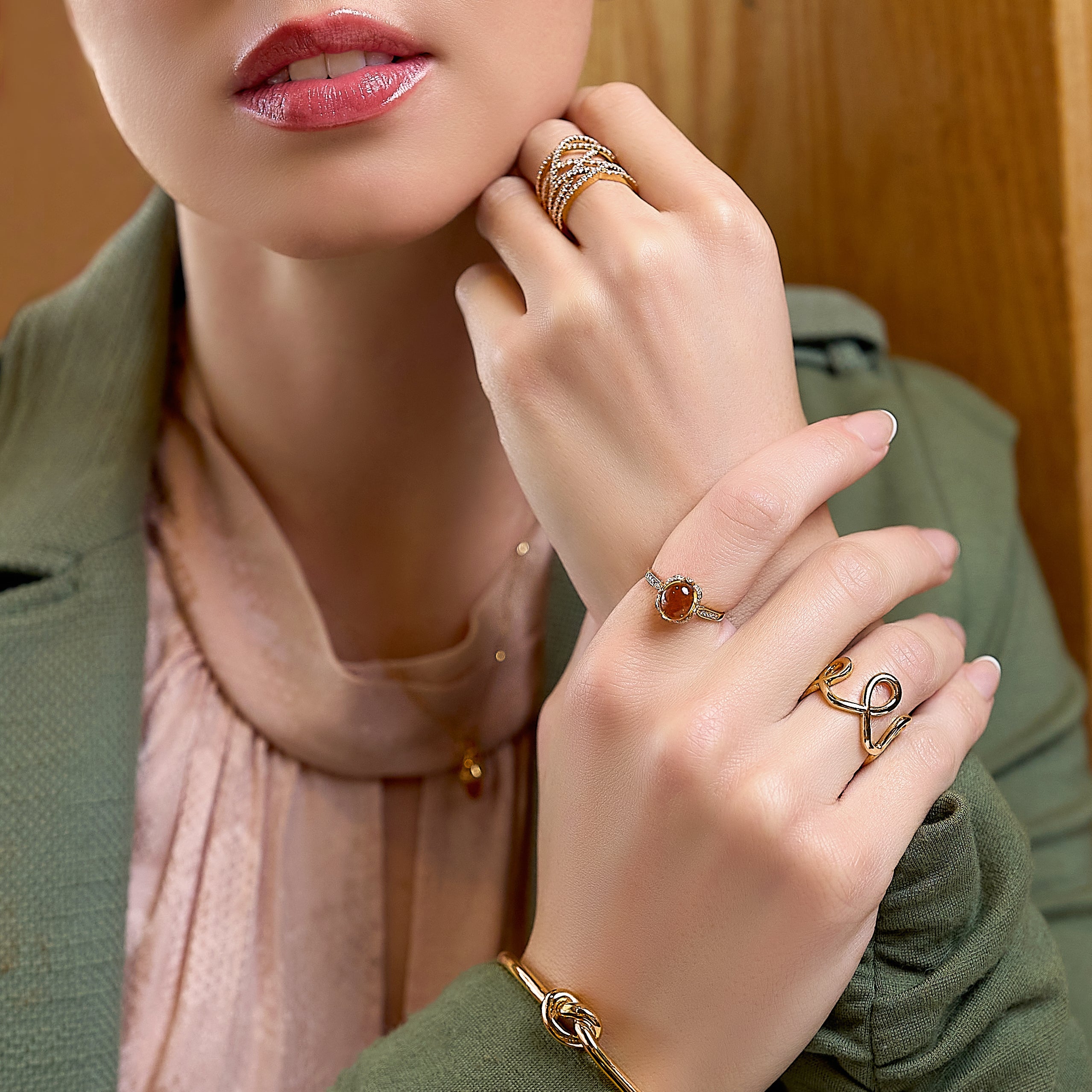 Rivers 18K solid rose gold and diamond interconnecting lines ring