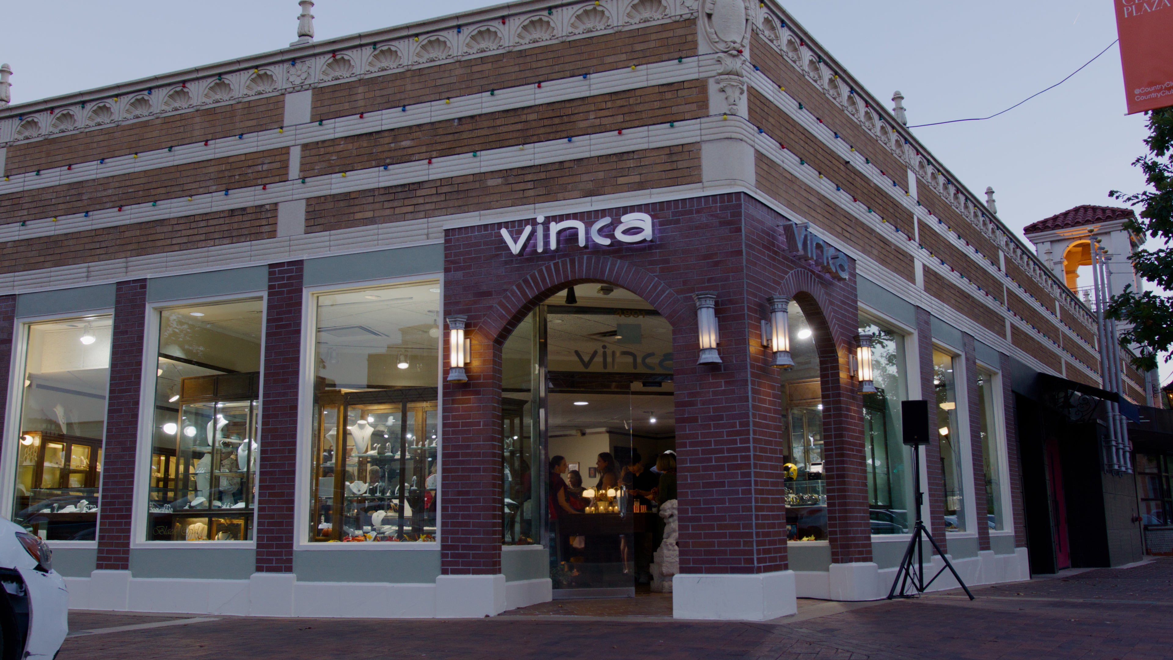 Questions, requests, or just want to say hello? We'll get back to you within 24 hours.