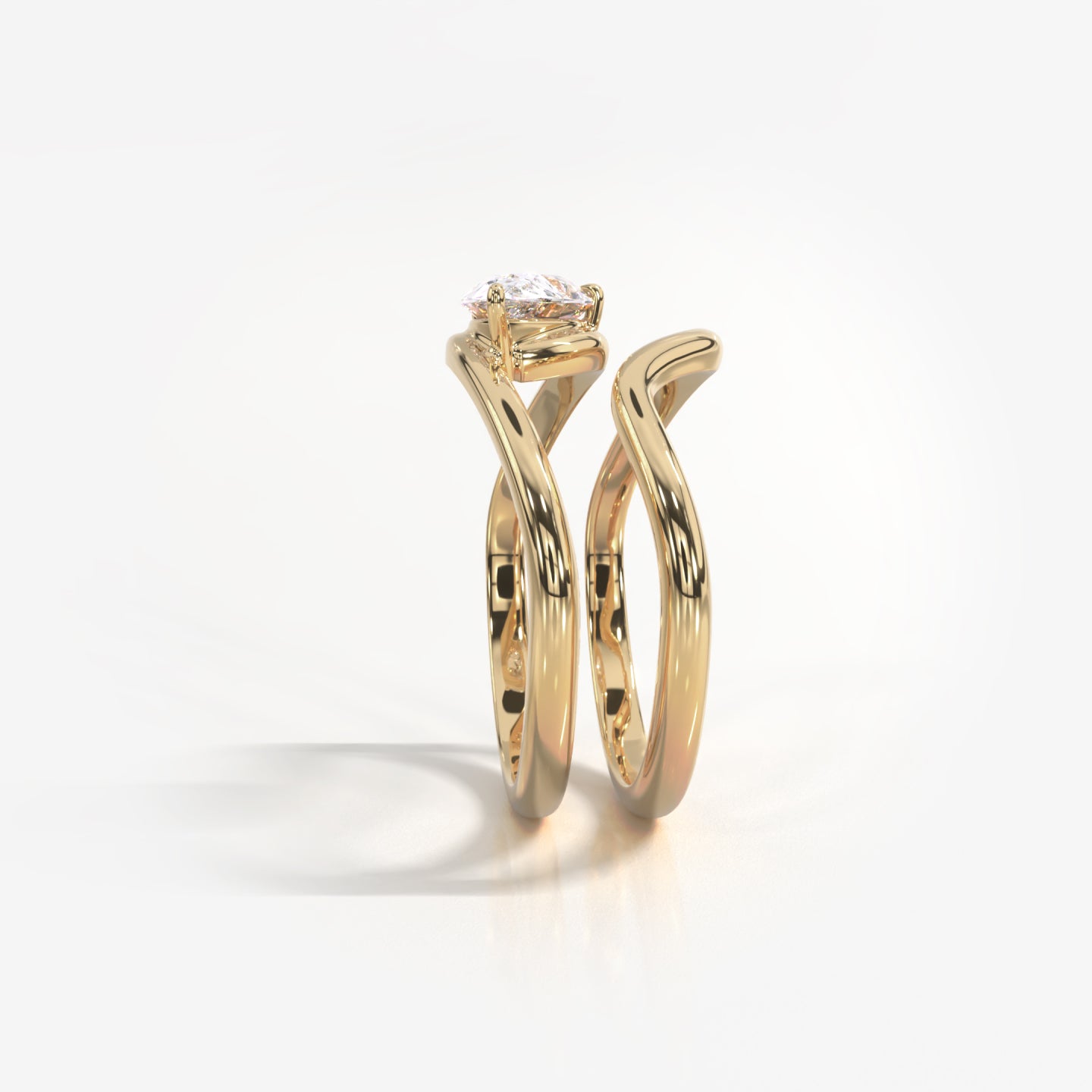 Eliana 14K solid yellow gold with pear-shaped diamond nesting ring and band set