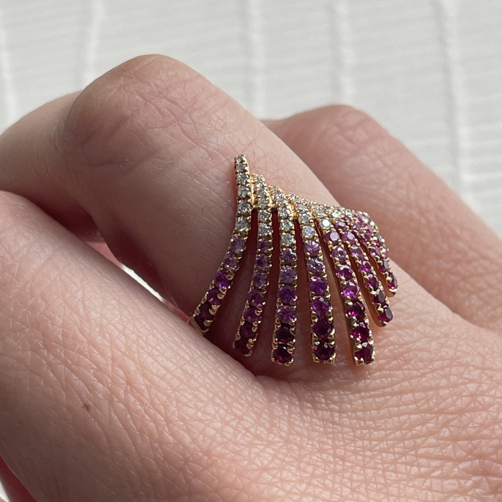 Ruby Fan Ombre Ring – 18K Rose Gold with Diamonds, Rubies & Pink Sapphires